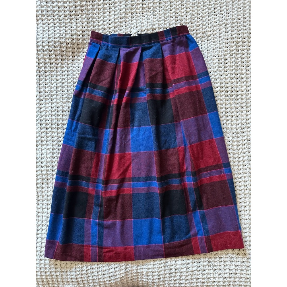 Vintage Plaid A-Line Skirt - Red and Blue